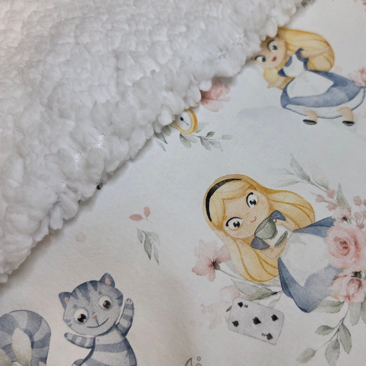 Copertina Invernale Alice personalizzata con nome
