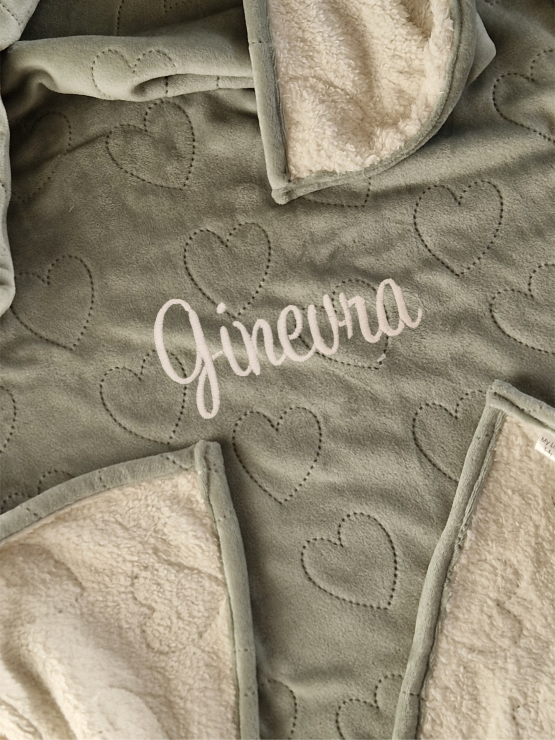 Copertina Invernale Cuoricini personalizzata con nome