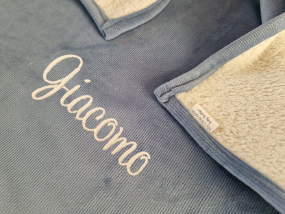 Copertina Invernale Righe personalizzata con nome