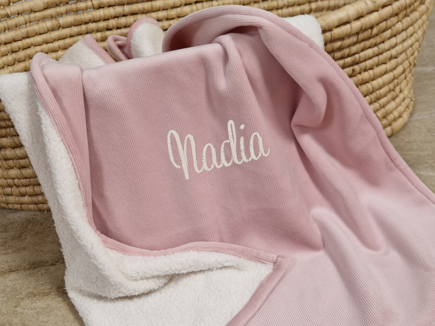 Copertina Invernale Righe personalizzata con nome