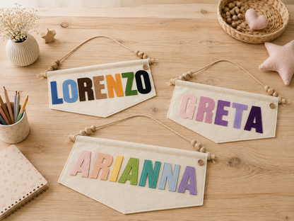 Bandierina con Nome Personalizzata per Cameretta Bambini